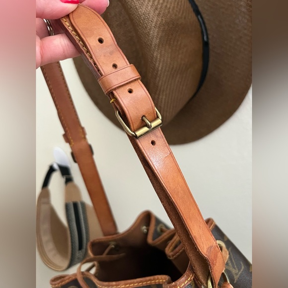 LOUIS VUITTON Monogram Noe Vintage Bucket - Picture 5 of 13